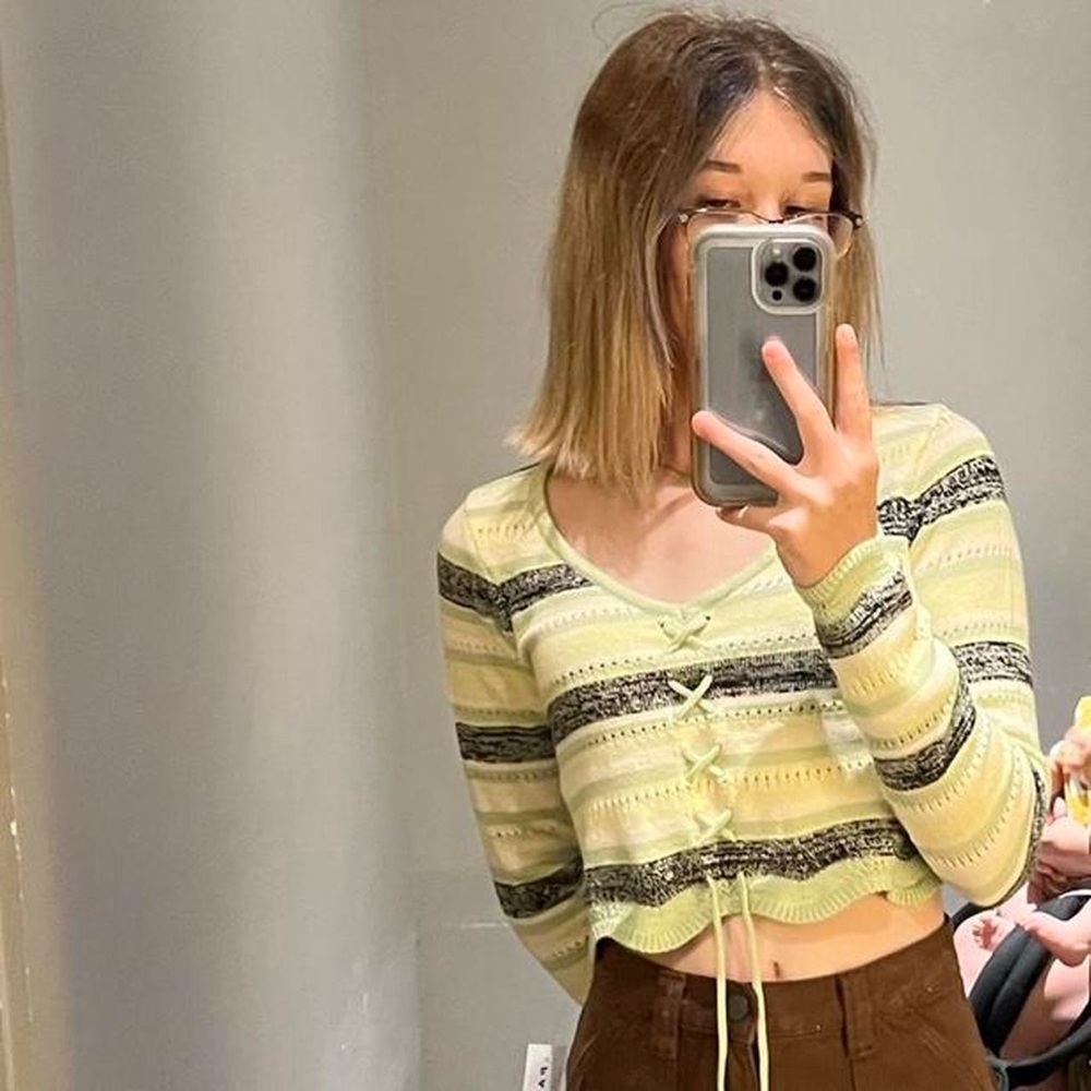 PacSun Small cropped green/black/white sweater